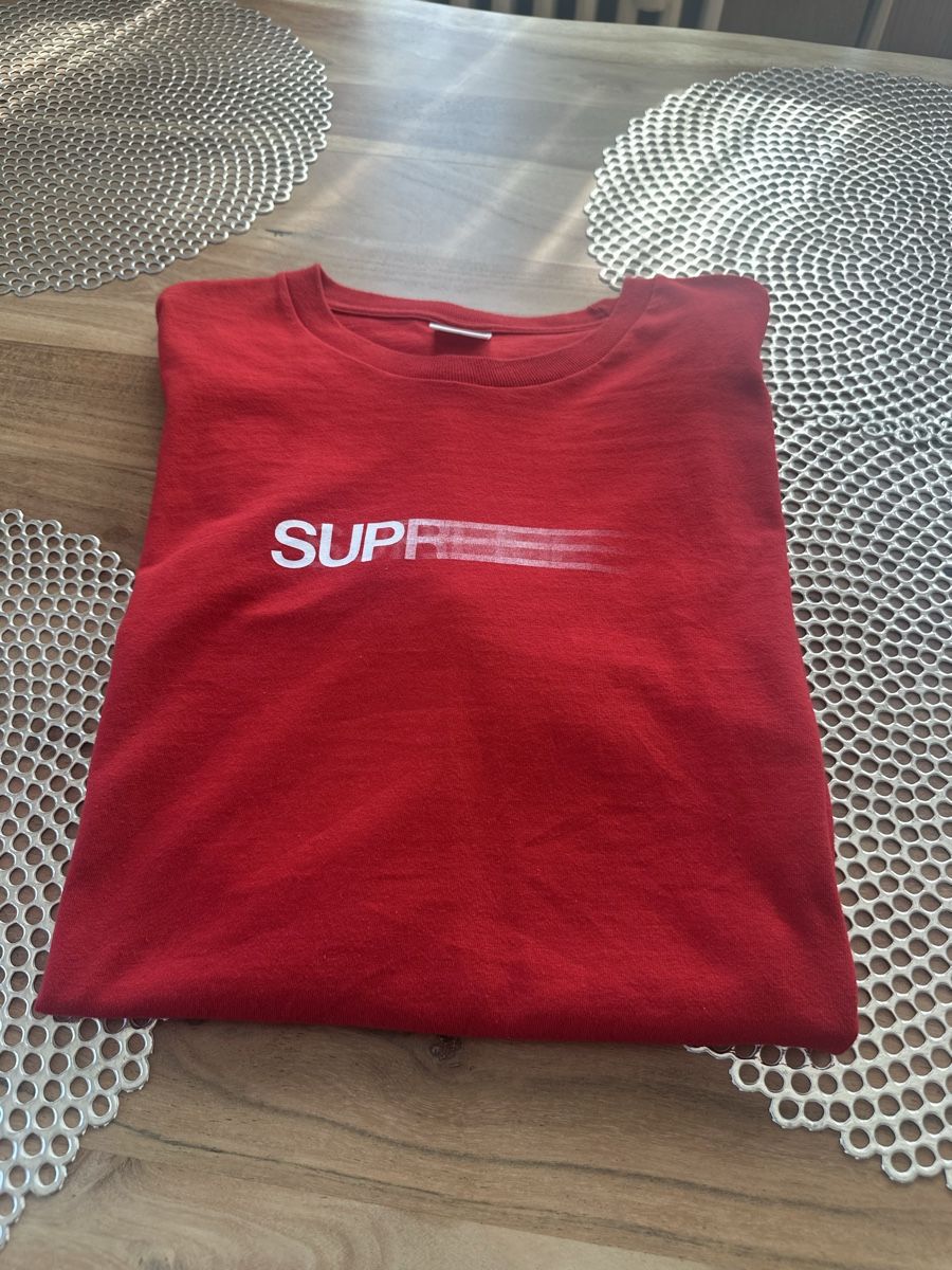 Supreme T-shirts: Supreme T-Shirt Motion Logo Red – D'occasion à Goldach par Lenny0220 6
