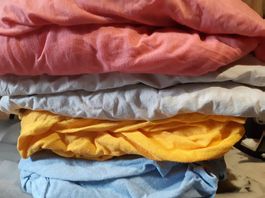 8 Fixleintücher 4 Frotte & 4 Normale