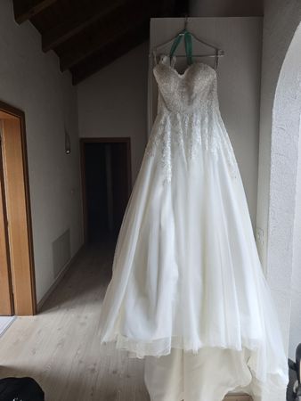 Brautkleid Grösse 38/Brautschuhe Gr.39/ Tasche