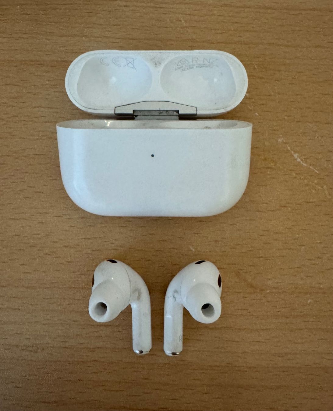 Apple Casques audio: AirPods Pro 2. Generation – D'occasion à Oberwil BL par Winner20 1