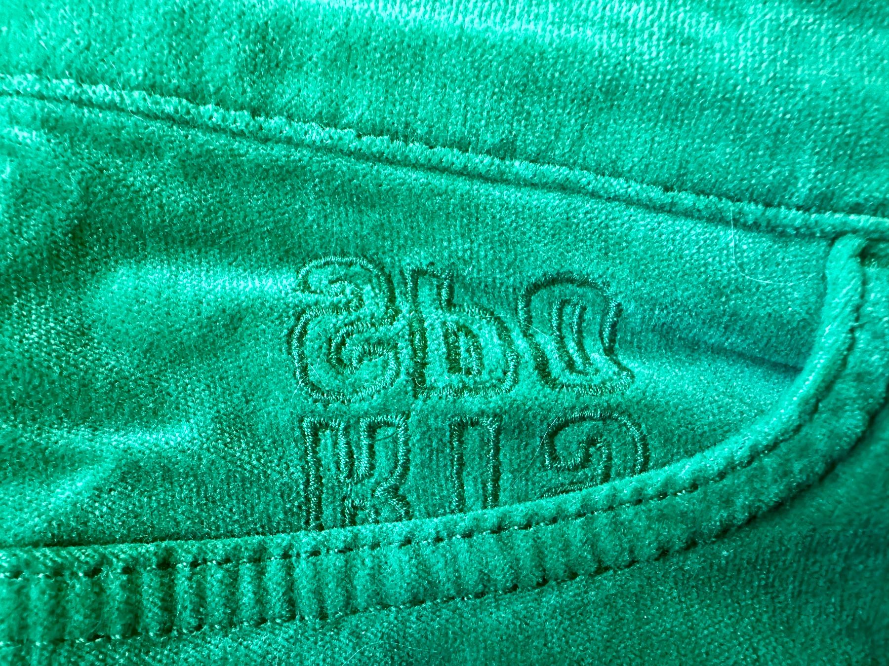 Marc Cain Jeans: MARC CAIN - Samt-Jeans / N 1 – Nuovo e nell'imballaggio originale da Spreitenbach venduto da Jessy8 4
