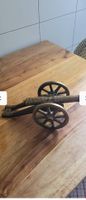 Canon miniature en laiton et bois, 21 cm, 2 kg