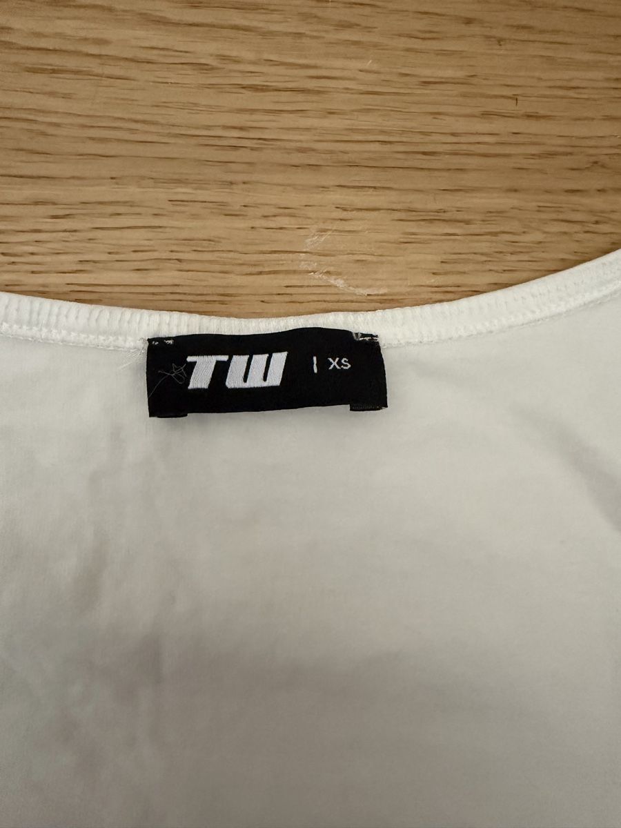 Tally Weijl Camicette, T-shirt & Top: t-shirt tally weijl – Usato da Carouge GE venduto da goi_krq7 2