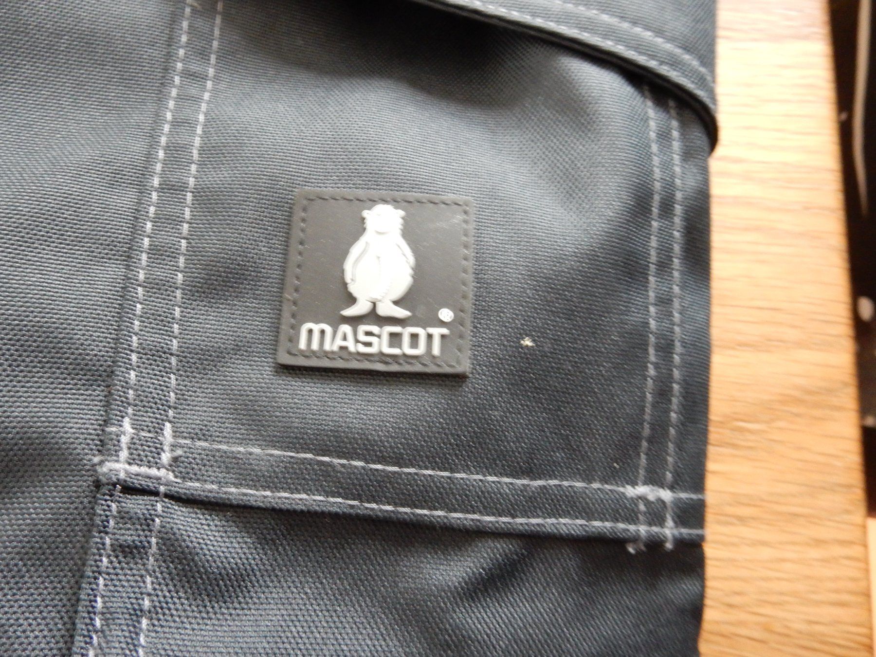 Pantaloni: Motorrad Hosen Neu – Usato da Balsthal venduto da Subaru11 2