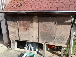 Hühnerhau  isoliert von Fruba