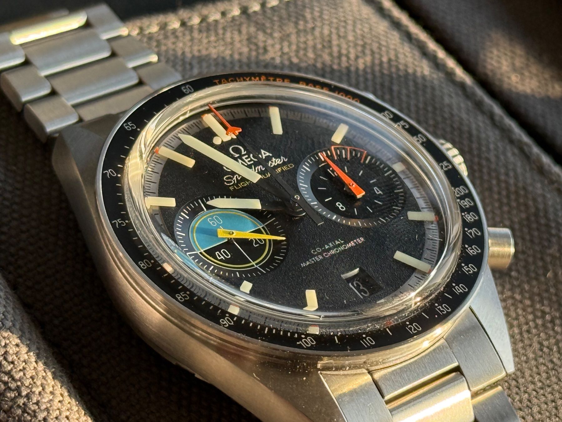 Omega Orologi: Omega Speedmaster Pilot 41mm Stahl Chrono mit Datum – Nuovo e nell'imballaggio originale da Aarau venduto da trader1000 5