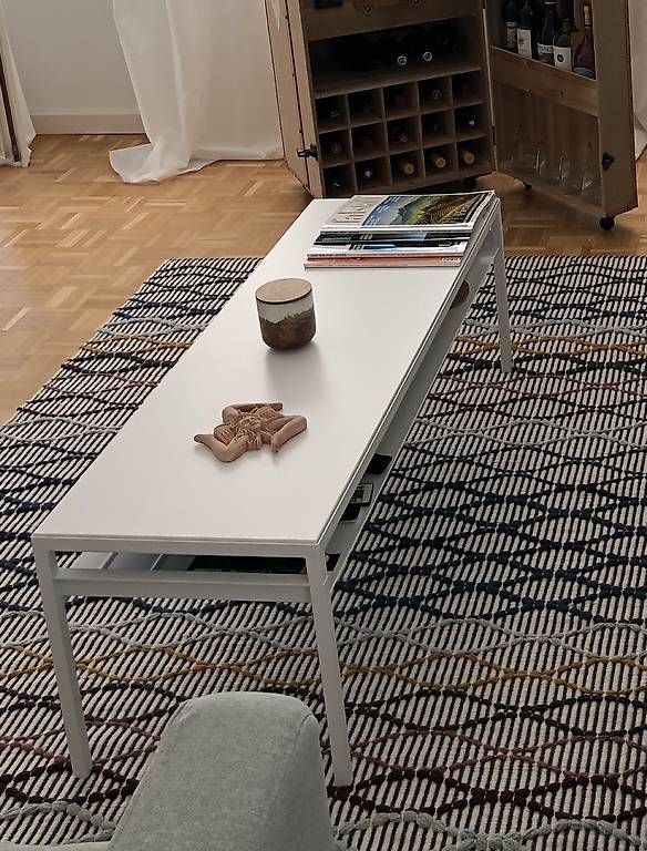 Tische: NYBODA Couchtisch, weiss  – Gebraucht aus Zürich von therealvologram82