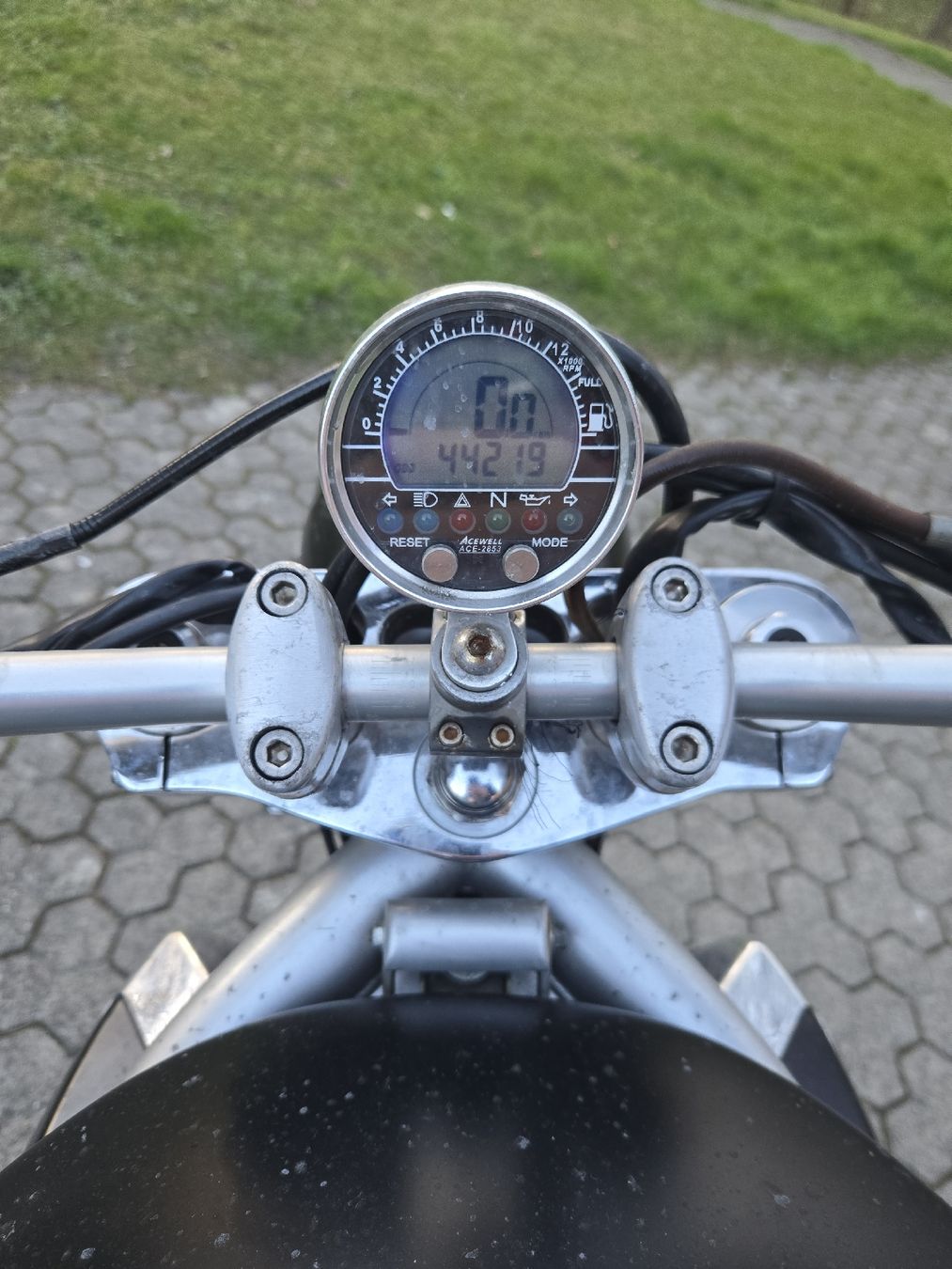 Hyosung Chopper: Custom Bike – Usato da Emmenbrücke venduto da debelj 2