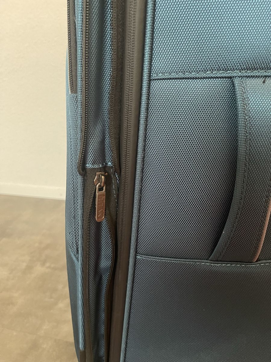 Valigie: Rollkoffer Titan grün / gross 71 x 46 x 26 – Usato da Dörflingen venduto da Benz63 4