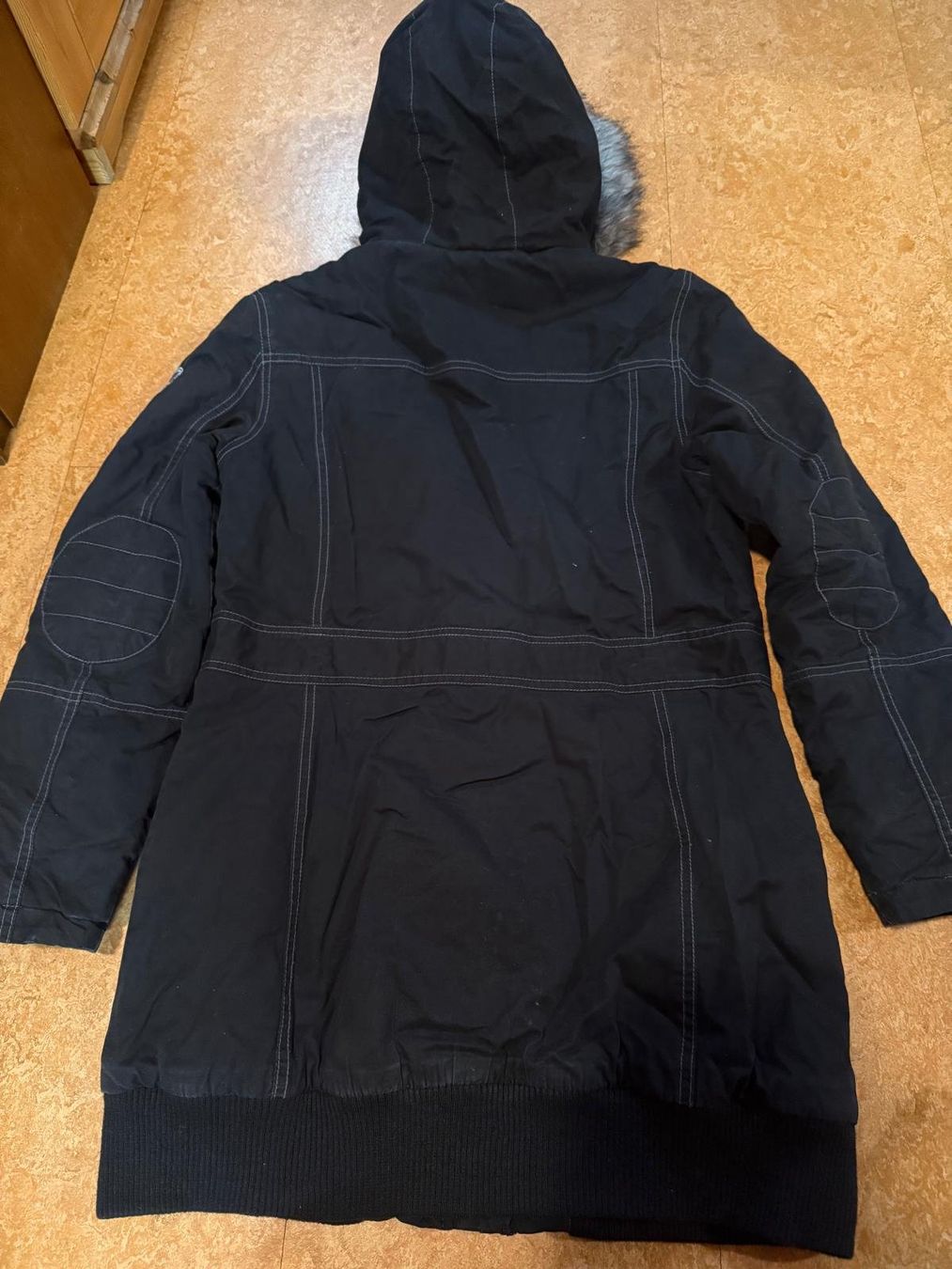 Giacche: Winterjacke – Usato da Flawil venduto da Stella_3 1