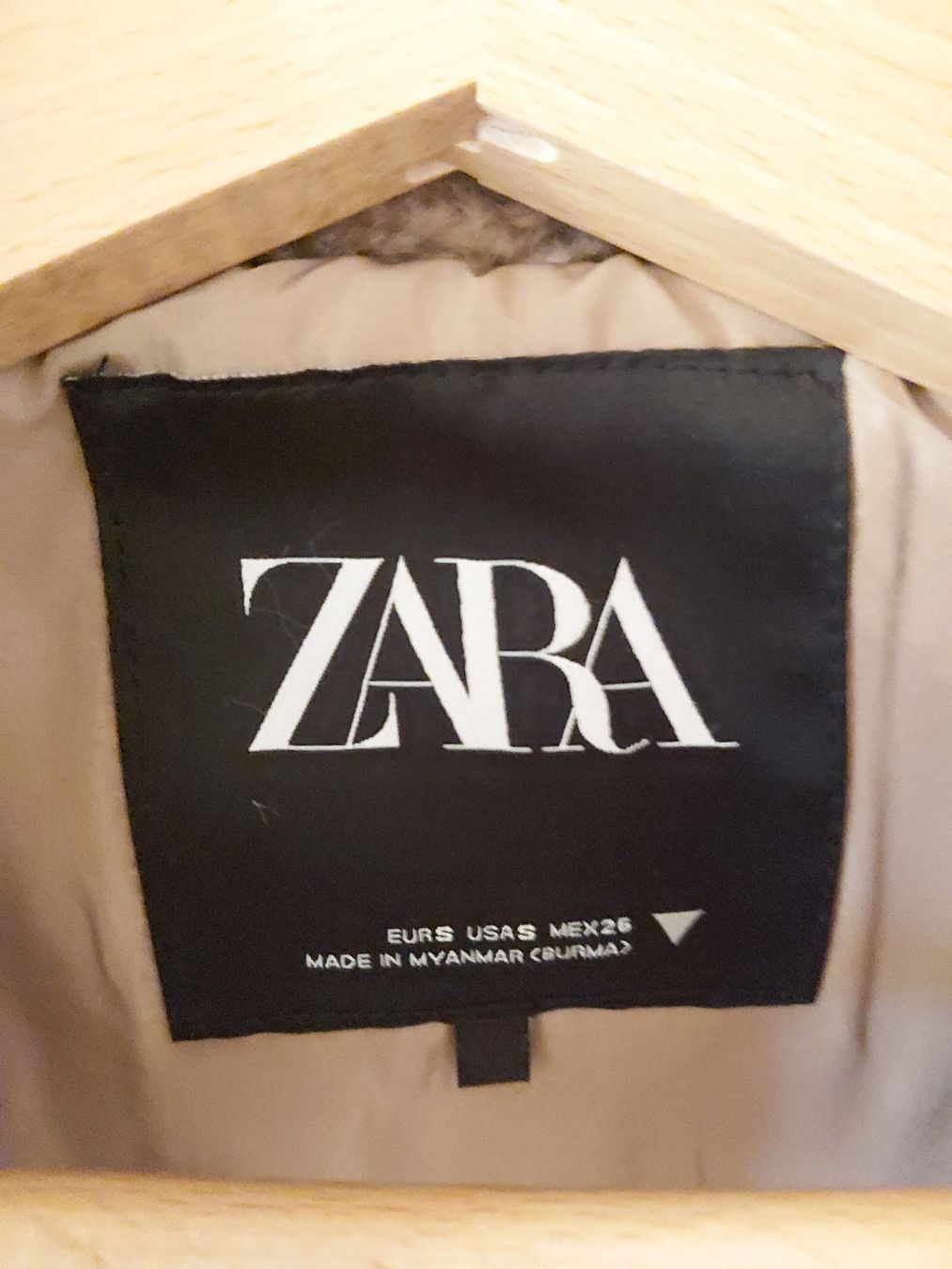 Zara Cappotti: Mantel Teddy Zara beige Grösse S – Usato da Frauenfeld venduto da mariom02 2