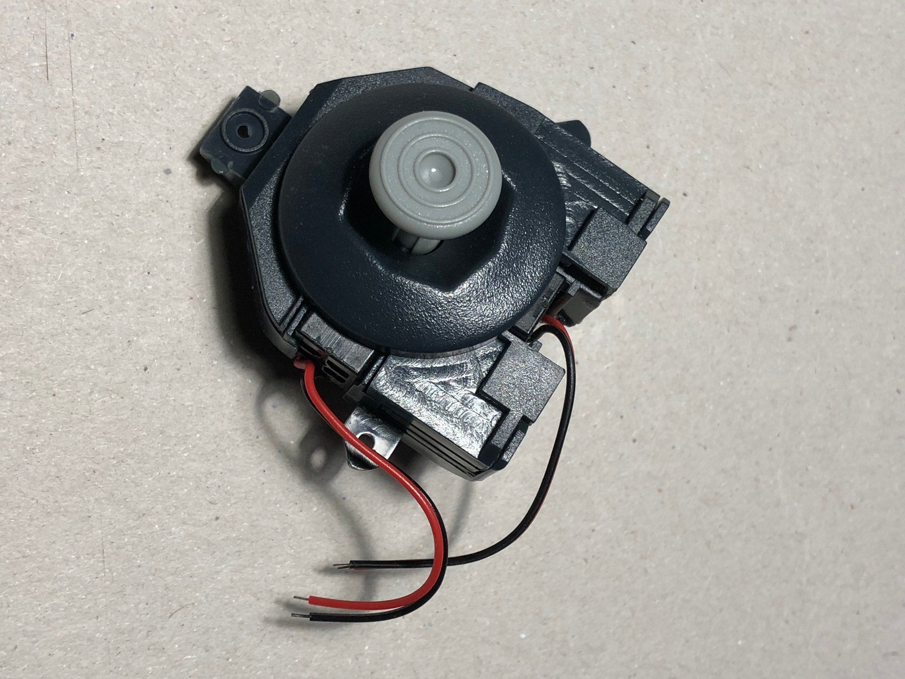 Controller: N64 Analog Stick (235) – Nuovo (secondo la descrizione) da Glattpark(Opfikon) venduto da Gamebaer