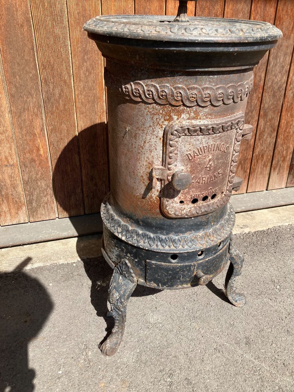 Altri mobili d'antiquariato: Antiker "Dauphinois" Ofen – Usato da Grosswangen venduto da arum01 1