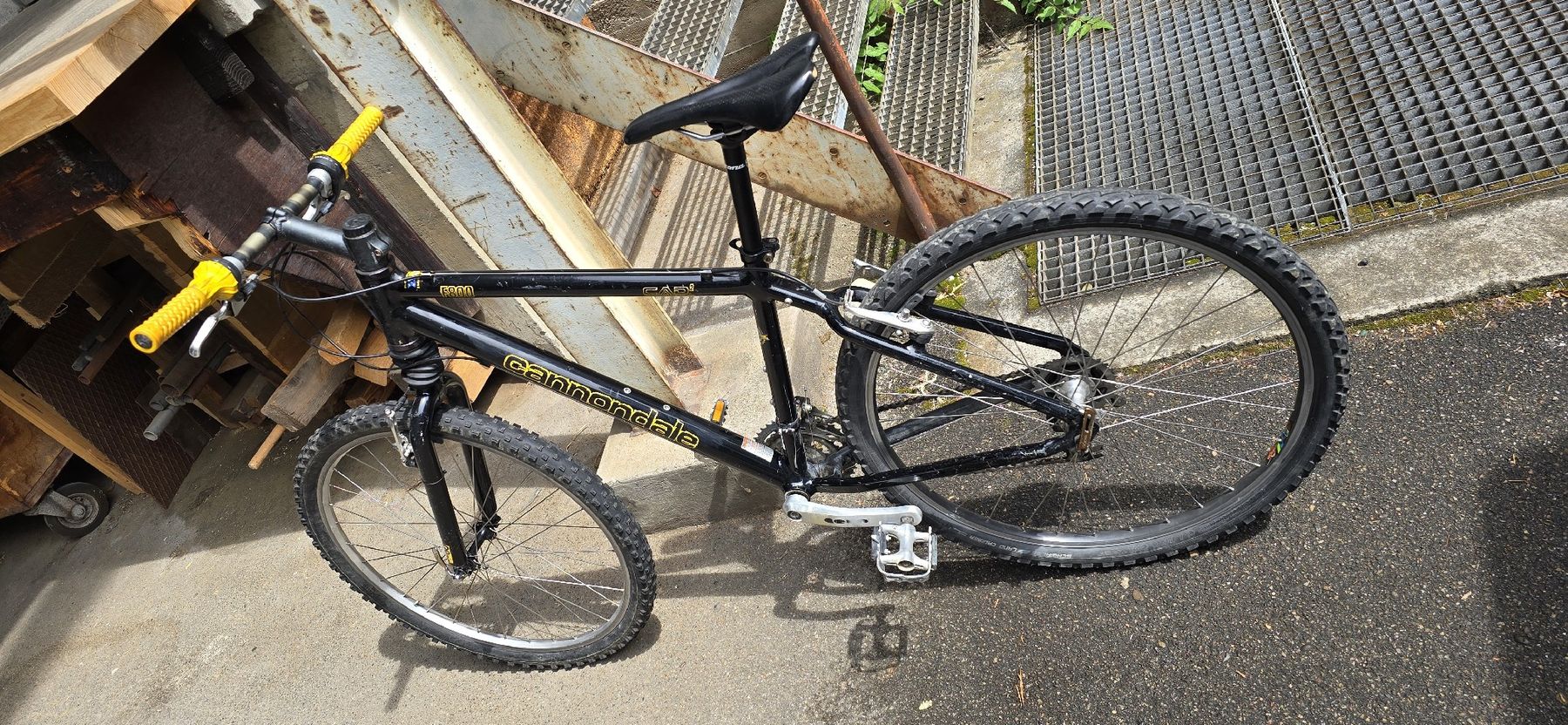 Cannondale Velos: Cannondale F800 mtb 26"  – Gebraucht aus basel von Propain 8