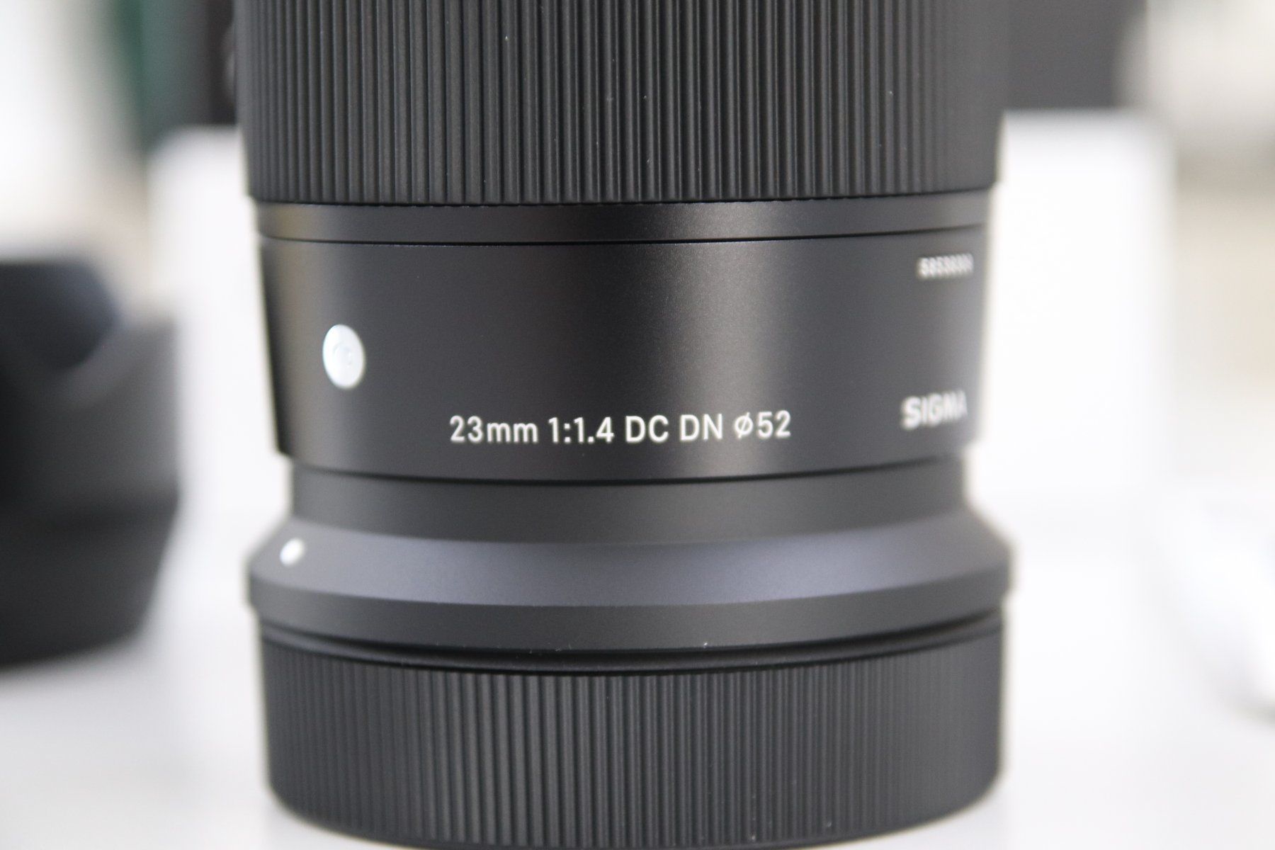 Sigma Obiettivi: Sigma 23mm 1.4 DC DN Canon RF-Mount / NEU – Nuovo e nell'imballaggio originale da Zofingen venduto da OWYSSAG 2