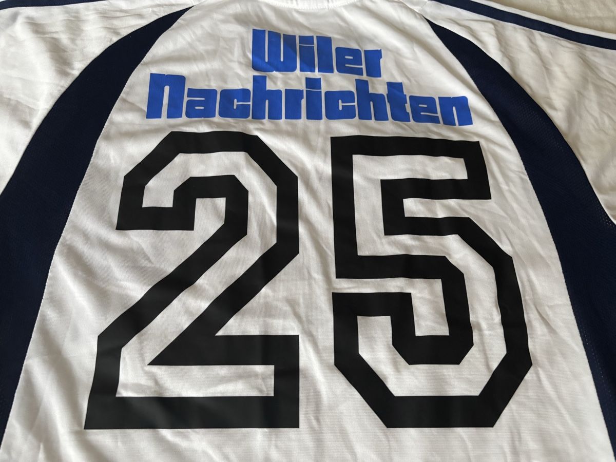 Adidas Canottiere & Pantaloni: Wil n25 maillot – Usato da Le Grand-Saconnex venduto da focamix 3