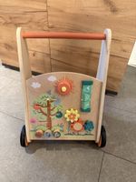 Holz Lauflernwagen mit Spielaktivitäten neuwertig