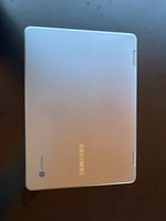 Samsung Chromebook Plus V2 XE521QAB + Mouse, Charger, Pencil