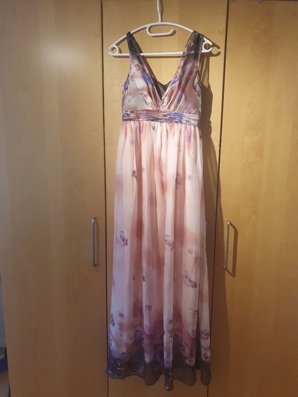 Cream Kleider: Abendkleid – Neu und originalverpackt aus Edlibach von Piiismaker