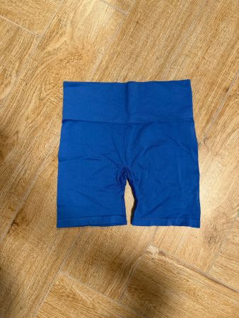 *NEU* Pull and Bear Sport Shorts S