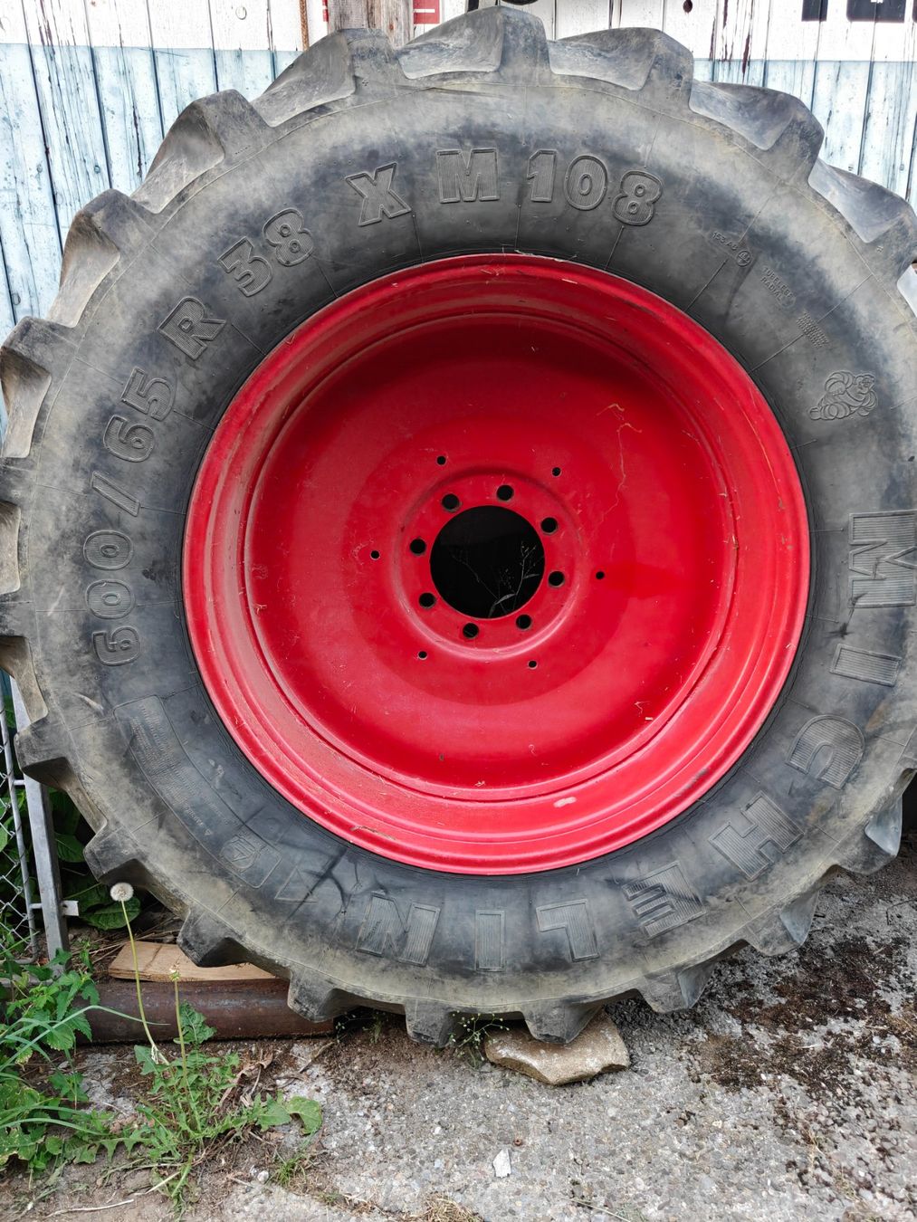 Michelin Pneumatici & Ruote complete: Komplett Reifen 600 65 r38 – Usato da Menzingen venduto da Diesel_913