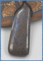 ♛ Boulder Opal Anhänger mit Nylonband