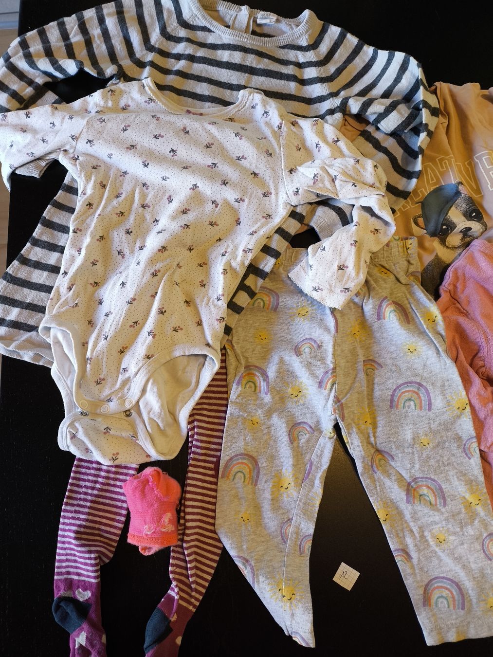 Lotti & Set di vestiti: Mädchen Kleider Set, Grösse 98 – Usato da Trub venduto da RoshiMuten 2