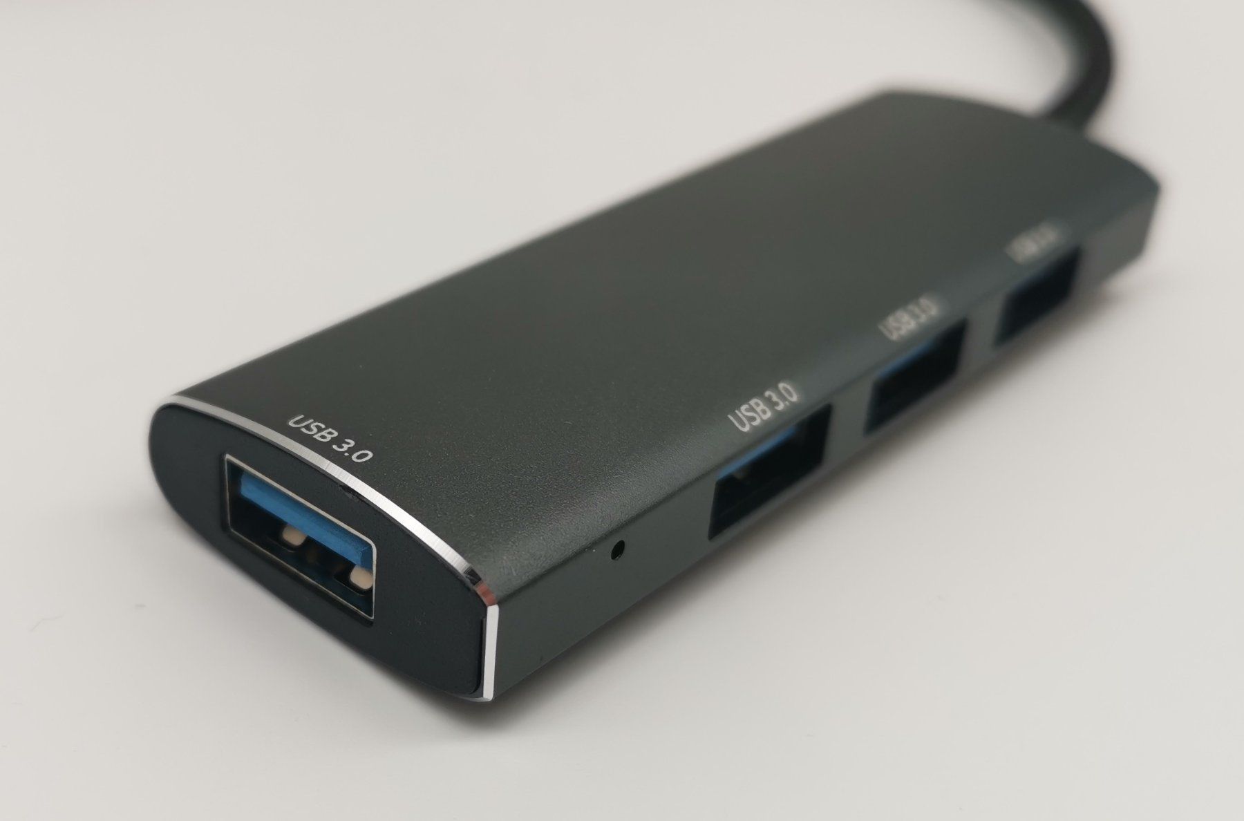 Hub & Switch: USB-A auf USB-3.0 / 4 Port Hub – Nuovo (secondo la descrizione) da Niederglatt ZH venduto da K1r7 2