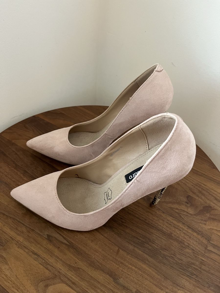 Scarpe da donna: Super Mauro Wildleder Pumps, Gr.39 – Usato da Zürich venduto da LemonadeZH