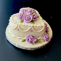Herztorte mit Rosen für die Puppenstube. Handarbei NP 29.00.