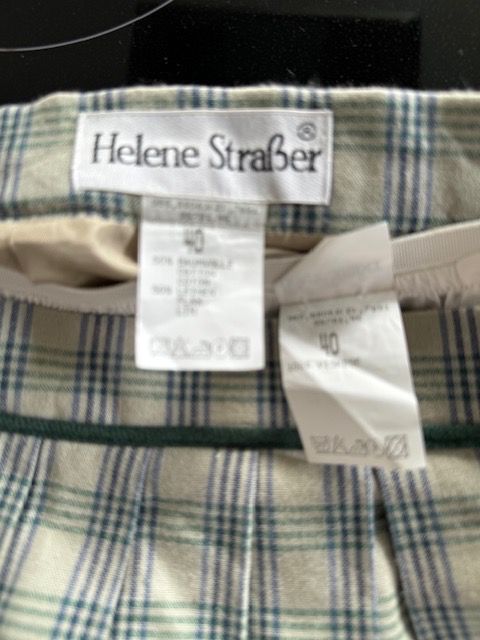 Lots de vêtements: Echtes Dirndl Marke "Helene Strasser" – D'occasion à Bürglen TG par Ventus999 6