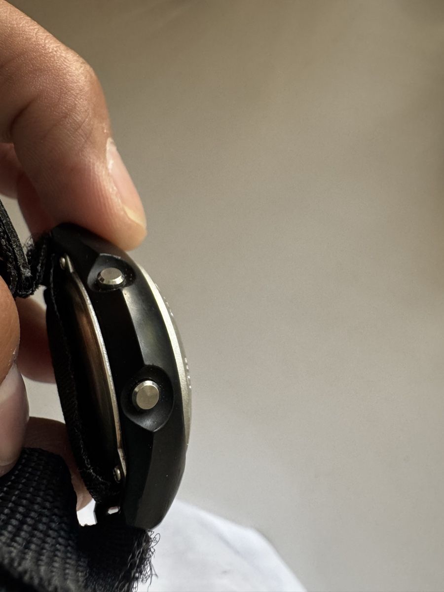 Casio Orologi: Casio W-57 Vintage sans pile – Difettoso da Vevey venduto da Eiden77 3