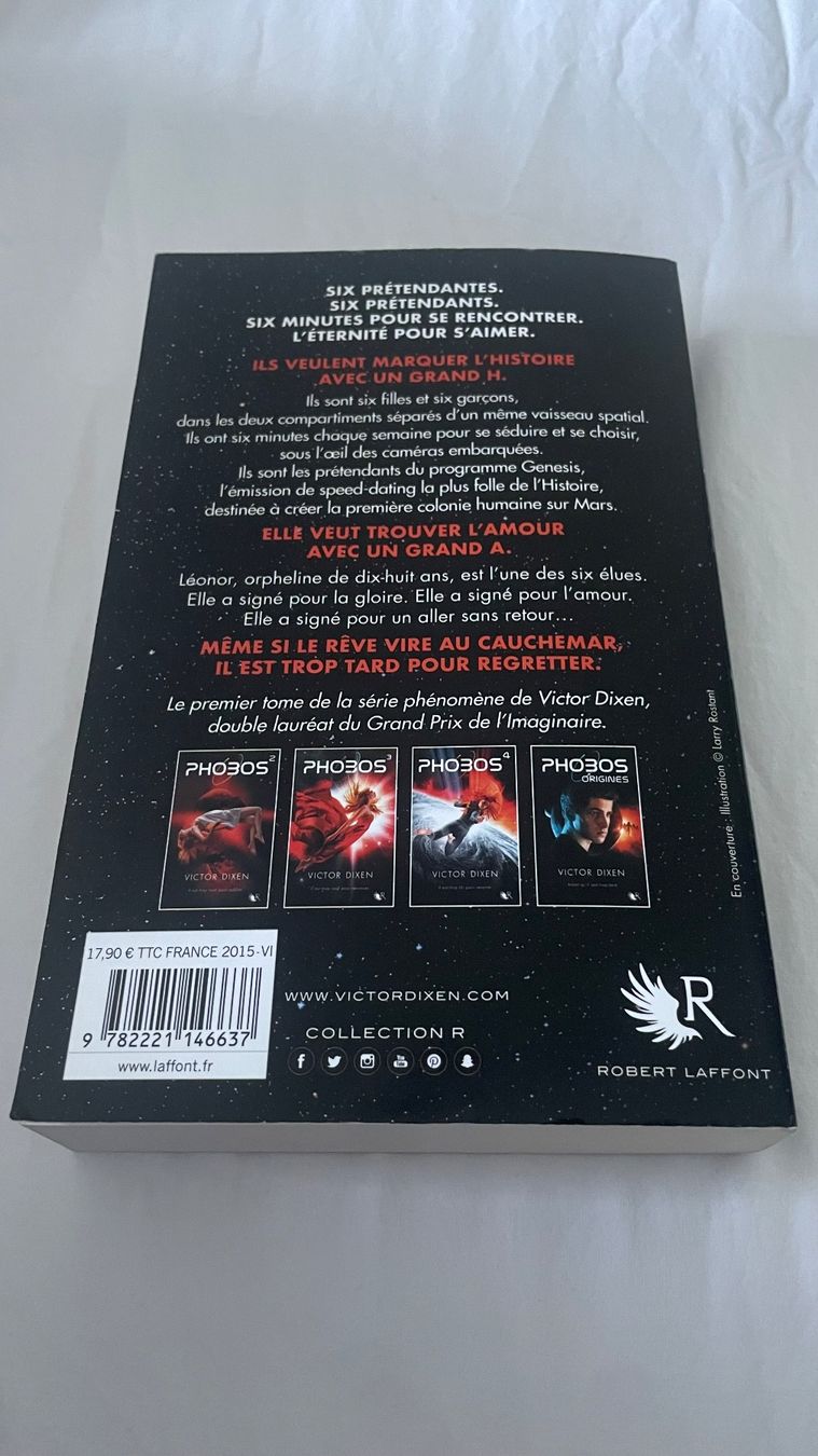Libri: Phobos tome 1 de Victor Dixen – Usato da Cortaillod venduto da seba15 2