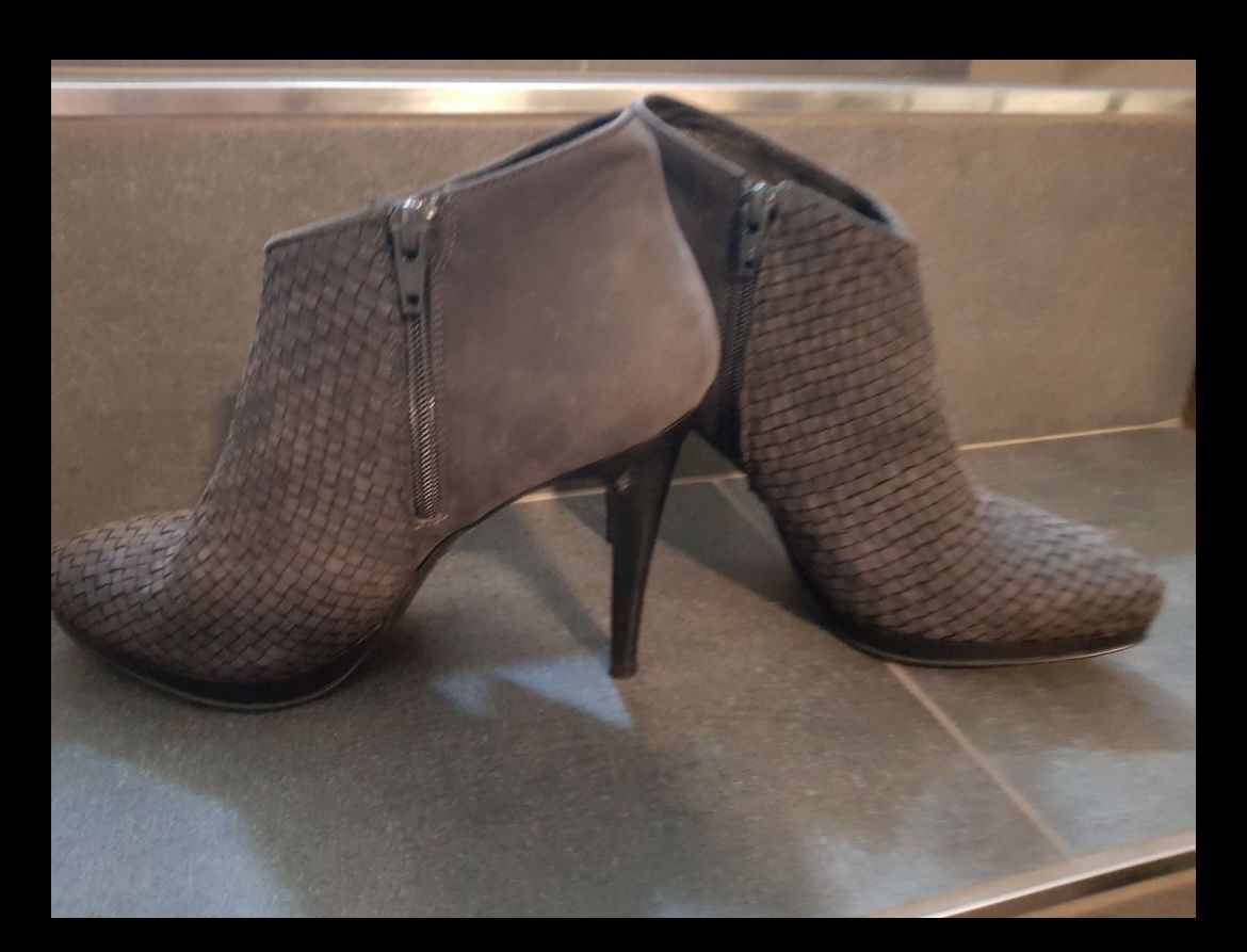 Scarpe da donna: Schuhe gr 39 – Usato da Schöfflisdorf venduto da Bling_it_on 1