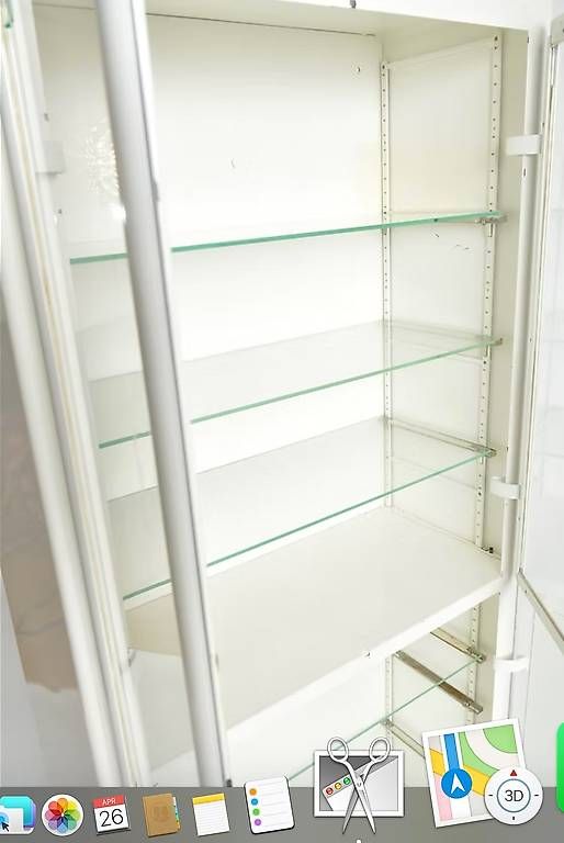 Vetrine: Ärzte Vitrine – Usato da Zürich venduto da IndividumCH 2