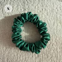 15# dark green 100% Mulberry Silk Scrunchie Size S - NEW