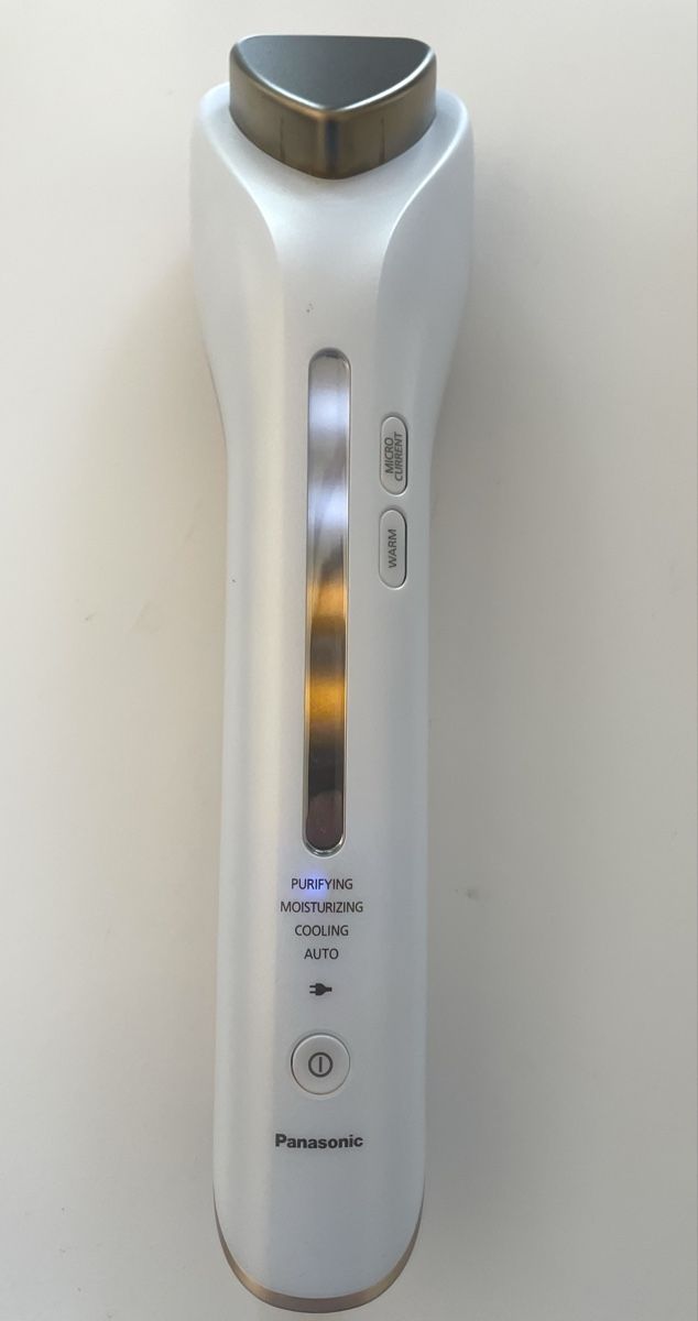 Panasonic Attrezzature mediche: Panasonic EH-XT20 3-in-1 Micro Current Facial Enhancer – Usato da Rütihof venduto da JulieH85 1