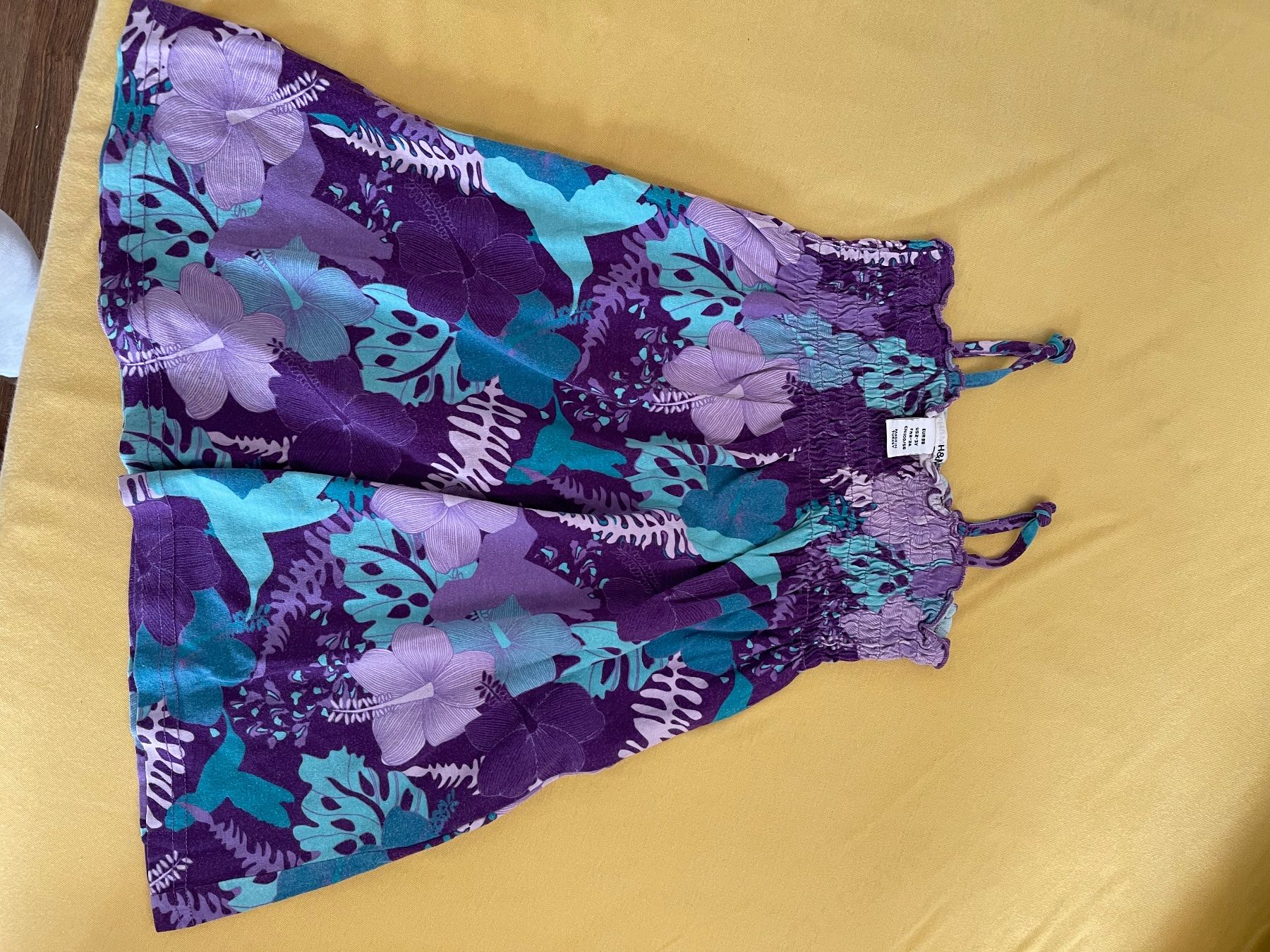 Robes et jupes: Robe d’été fille taille 98 – D'occasion à MARLY par AISLEE