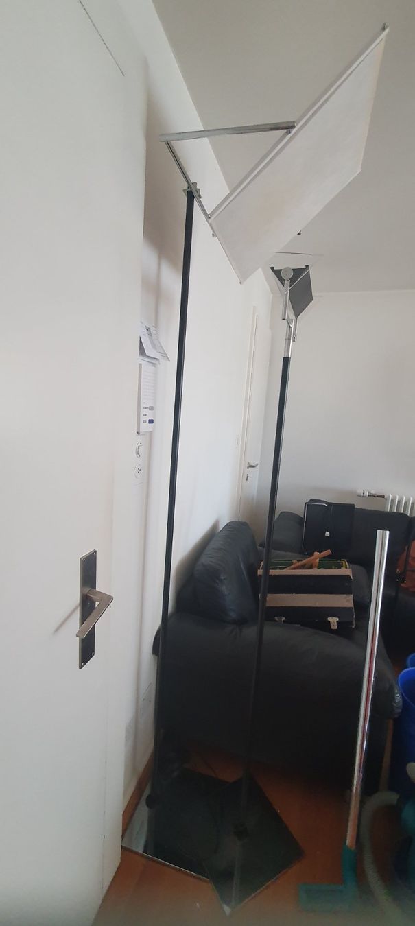 Lampen: Stehlampe mit indirekter Beleuchtung und Reflektorpanel – Gebraucht aus Zürich von inf_nd8d