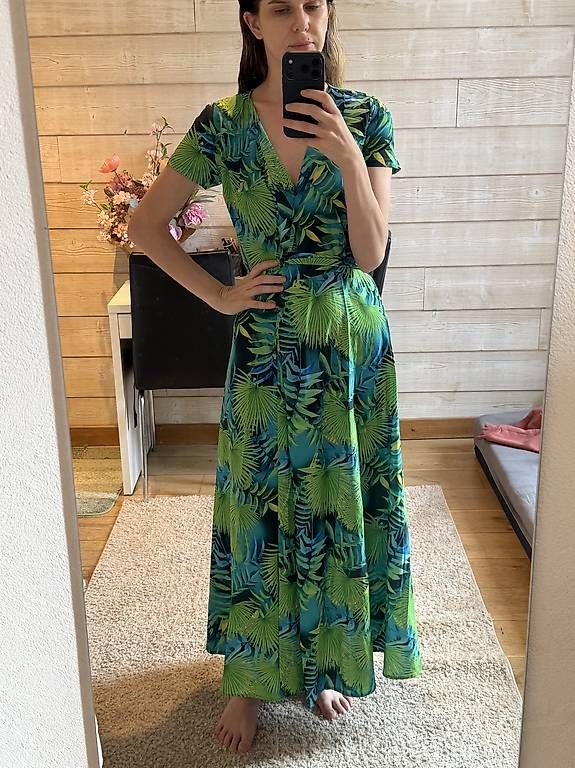 Kleider: Summer dress – Gebraucht aus Pully von vik_2mrb 3
