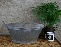 alte Gelte, Wanne, Topf, Übertopf