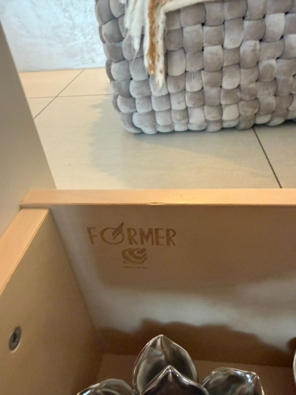 TV Möbel: High-End FORMER TV-Möbel / Lowboard – Neu (gemäss Beschreibung) aus Uster von Saferr 6