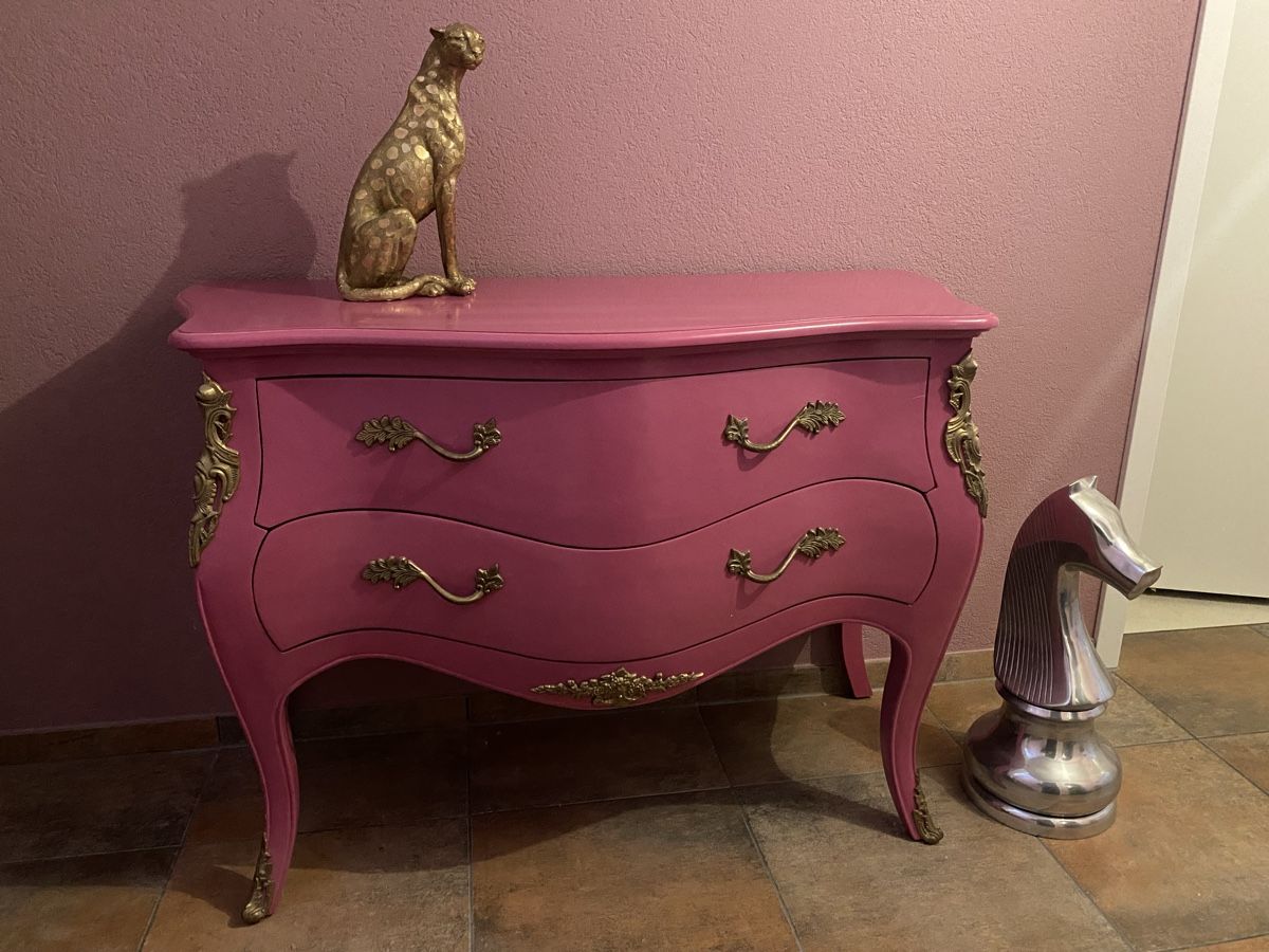 Cassettiere: Barock-Kommode im Louis XV Stil / PINK – Nuovo (secondo la descrizione) da Wolfwil venduto da ISAsShop