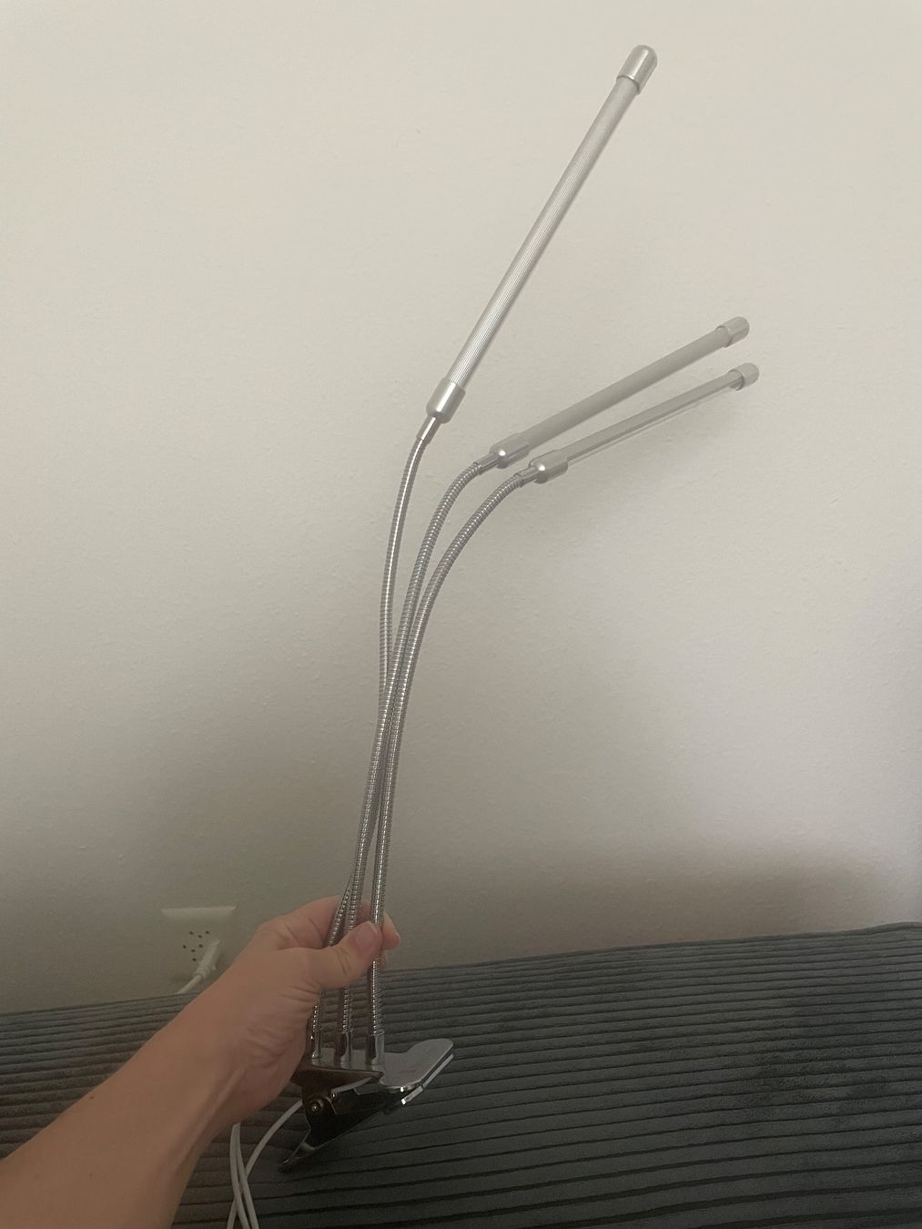 Lampade: LED Pflanzenlicht Growlight Britelabs – Usato da Dübendorf venduto da Aber_trotzdem