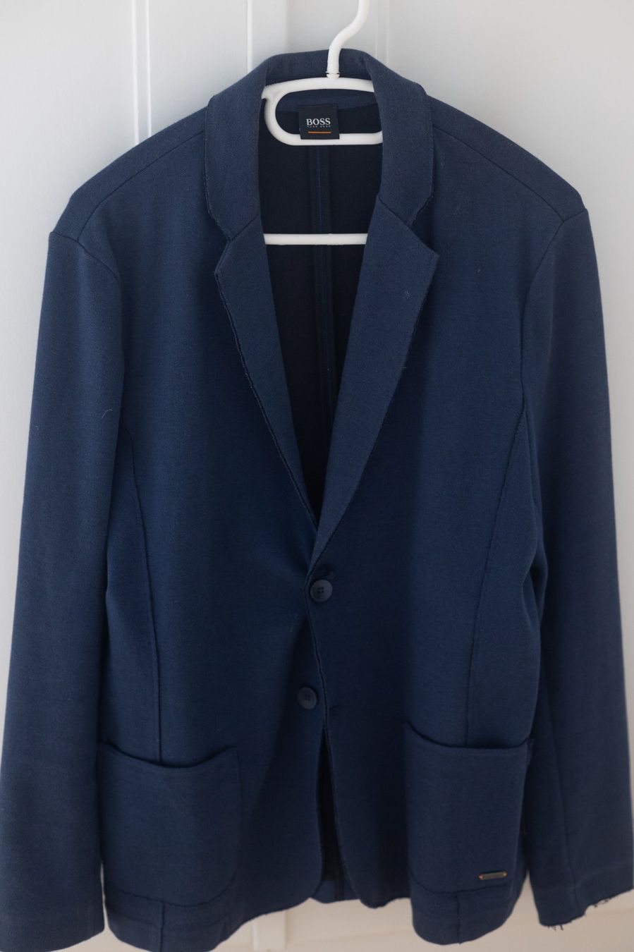 Completi: Hugo Boss Anzug Secondhand – Usato da Bern venduto da Flo_Brunner