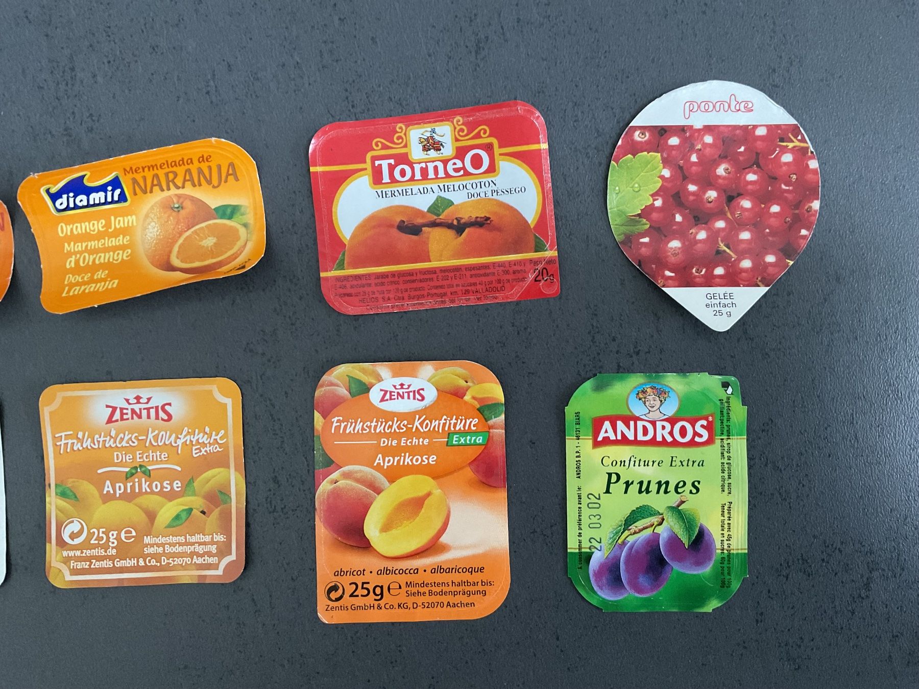 Coperchi dei cremini per caffè: 10 Konfitüredeckeli – Usato da Adliswil venduto da Bolline 2
