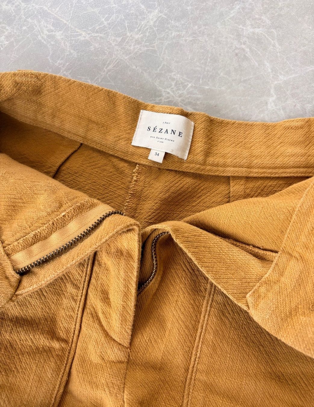 Sezane Pantalons: SÉZANE SHORTS – D'occasion à Bern par saendi95 2