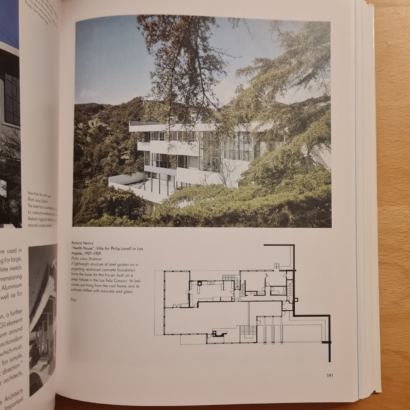 Bücher: Architekturführer 20. Jahrhundert  – Gebraucht aus Basel von Piscosour01 4
