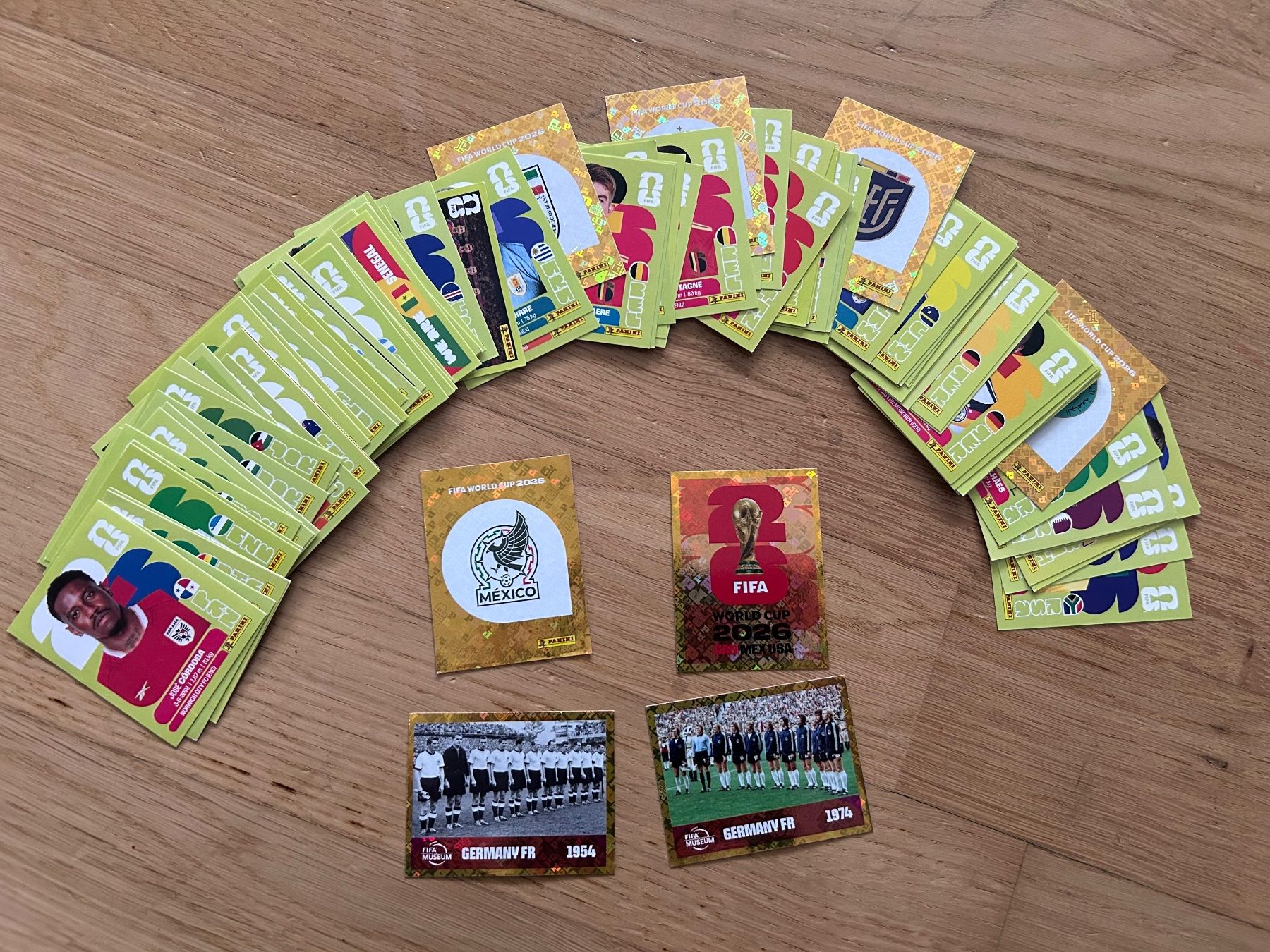 Panini Carte collezionabili: 101 Stk. Panini Sticker WM 2026 – Usato da Frauenfeld venduto da manuburg