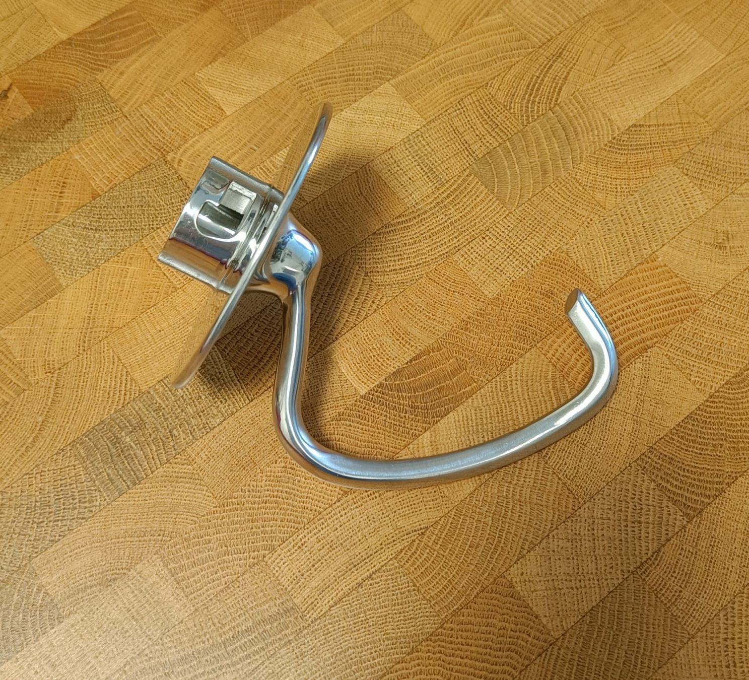 Kitchenaid Elettrodomestici da cucina: KitchenAid Knethaken Edelstahl – Usato da Zürich venduto da Atelier.Second 1